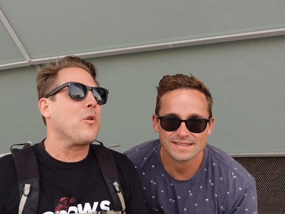 Der Geocaching Vlogger (links) und Daniel Pflieger in Bremerhaven