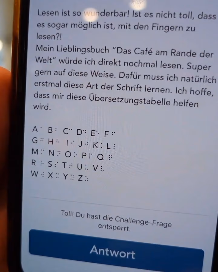 Die Übersetzungstabelle liefert die App gleich mit